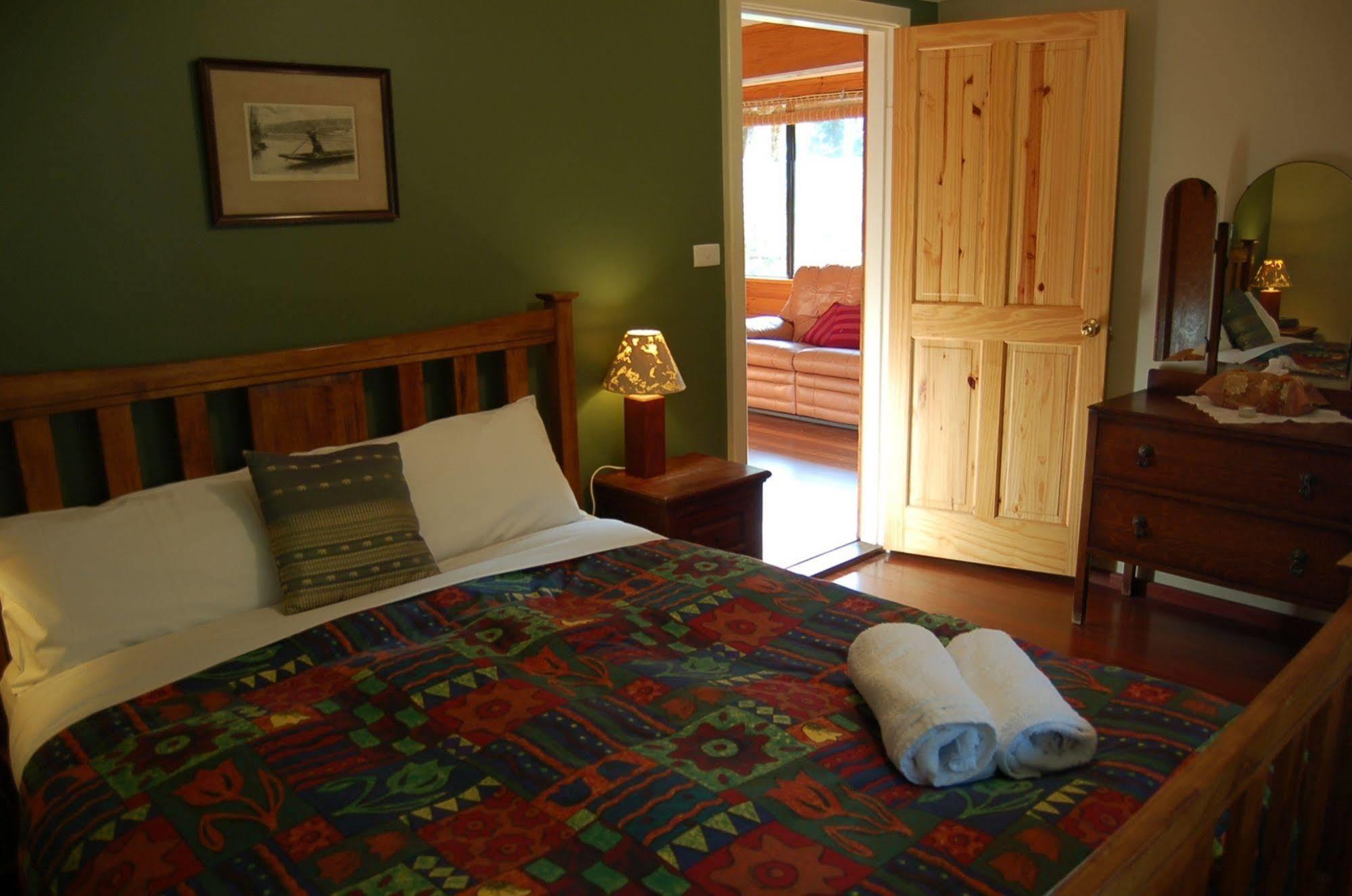 Lowlands Cape Howe Cottages מראה חיצוני תמונה